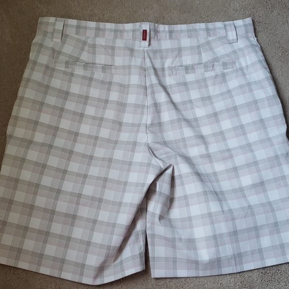 IZOD Mens Golf Shorts 36 - Picture 4 of 4
